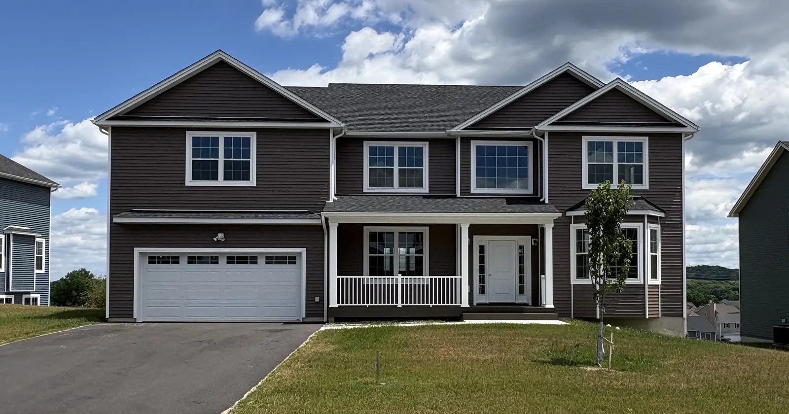 Lot-99---Spec Home in Dutchess County NY The Grand Essex - Dutchess County Spec Home